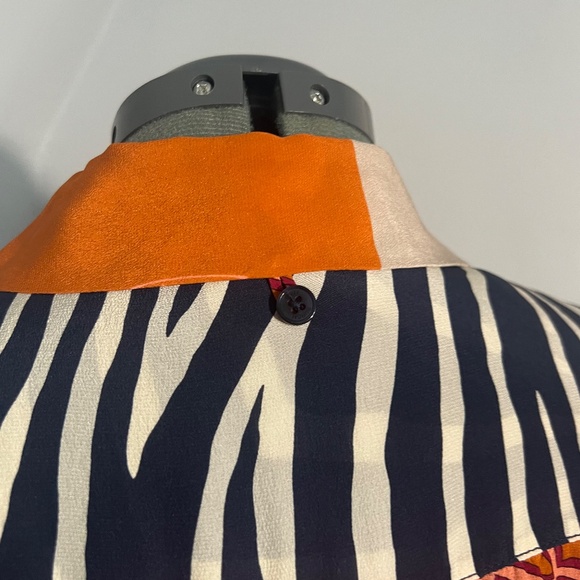 Tory Burch Silk Patchwork Branded Blouse Size 14 $385 - Picture 6 of 16